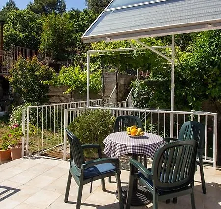 Apartament And Zora Dubrownik